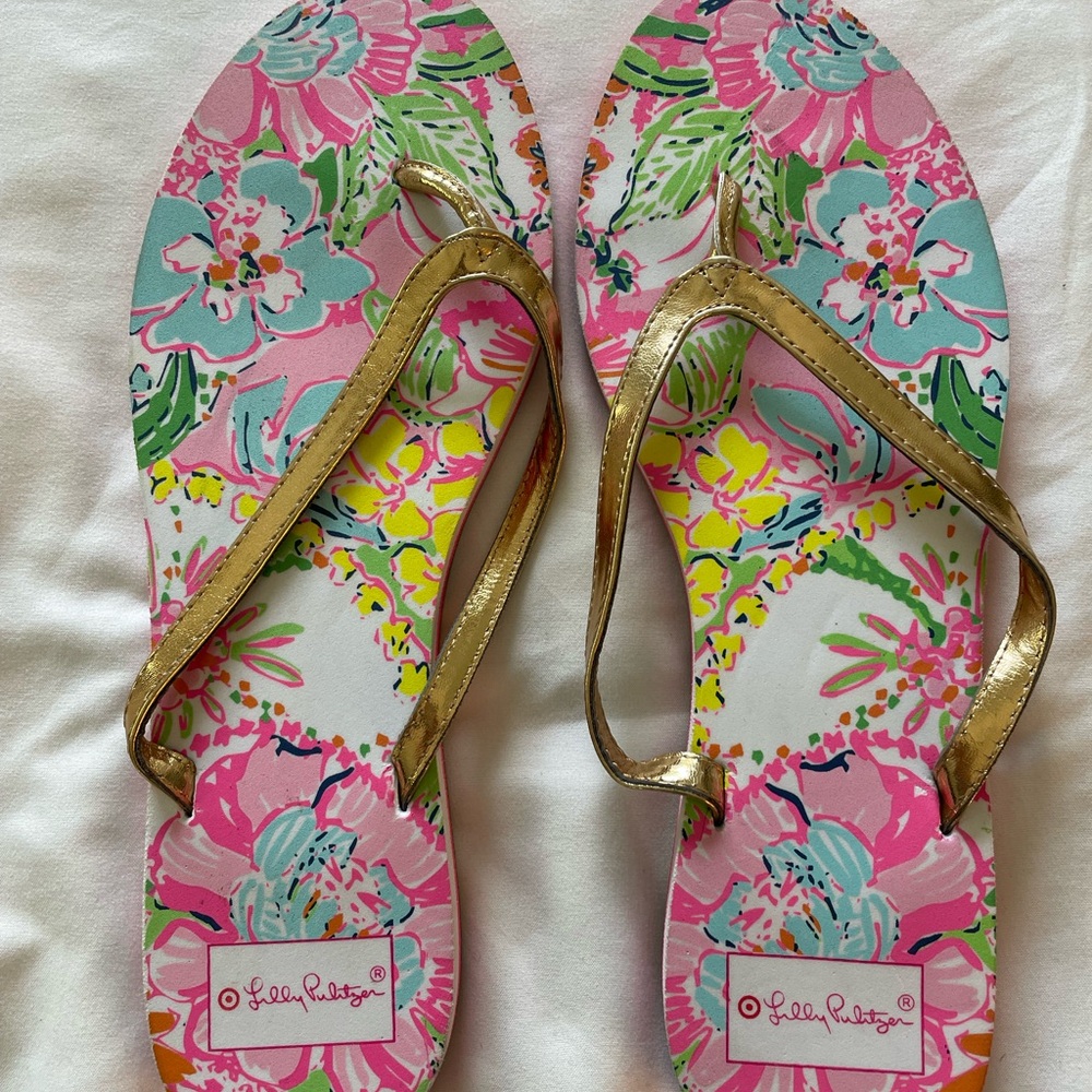 Lilly Pulitzer Pink and Gold Sandals Vibrant Floral Design